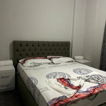 Apartment 2d 1 *